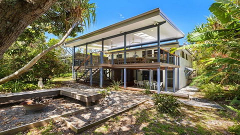 Salty Seaside - Accommodation Ballina 0