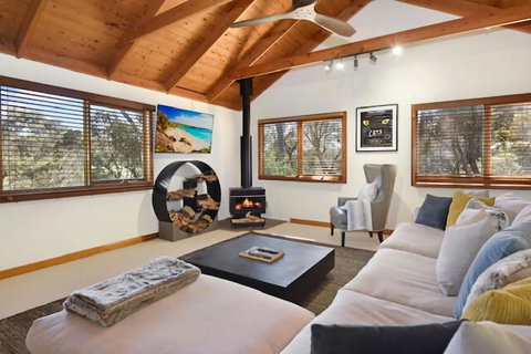 Samsara Blue Mountains - Accommodation Ballina 0