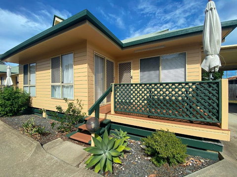 San Marco Villa 3 - Burrum Heads - Beachfront - 2BR - Pool - Accommodation Ballina 0