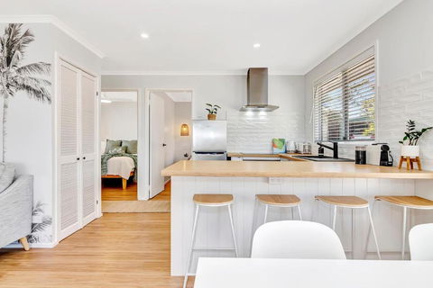 Sanbis Cabin - Hidden Boutique Retreat, Sea Views - Accommodation Ballina 3