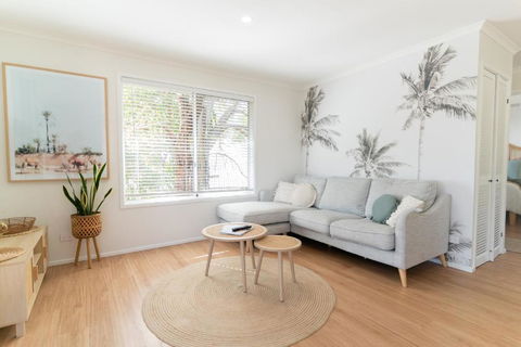 Sanbis Cabin - Hidden Boutique Retreat, Sea Views - Accommodation Ballina 1