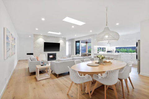 Sanctuary Of Hope By Ready Set Stay - Cowes - Accommodation Ballina 2