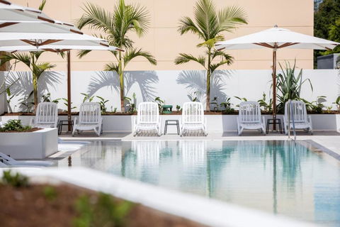 Ruby Gold Coast By CLLIX - Accommodation Ballina 2
