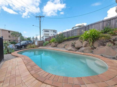 Sandalwood Unit 1 66 Lower Gay Tce - Accommodation Ballina 3