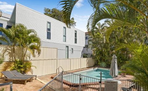 Sanderling Miami - Hosted By Burleigh Letting - Accommodation Ballina 1