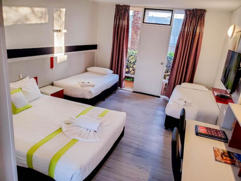 Sandors Motor Inn - Accommodation Ballina 2