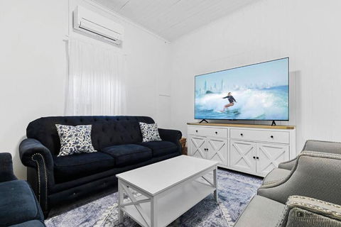 Sandown Beachside Cottage - Accommodation Ballina 1