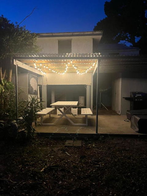 Sandown Beachside Cottage - Accommodation Ballina 0