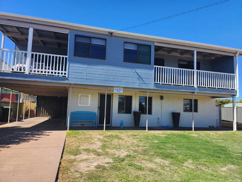 Sands Beach House - Accommodation Ballina 0