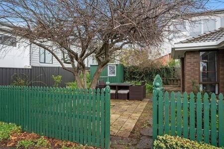 Sandy Bay Cozy Cottage Close To CBD - Accommodation Ballina 3