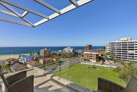 Sandy Cove Apartment The Entrance 31 - Accommodation Ballina 1