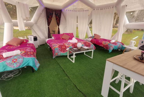 Taj Mahal Upgraded Hex Bubble - Accommodation Ballina 2