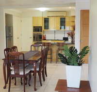 Bed and Breakfast with airport transfers and rental car - Accommodation Ballina