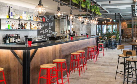 Beer Deluxe Albury - Accommodation Ballina 0