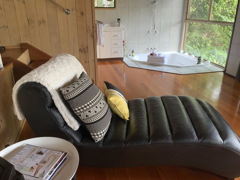 Belle's At Montville - Accommodation Ballina 3