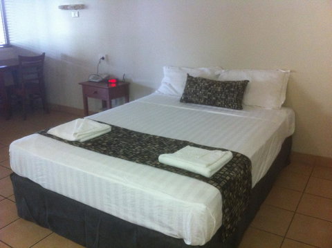 Black Nugget Hotel Motel - Accommodation Ballina 1