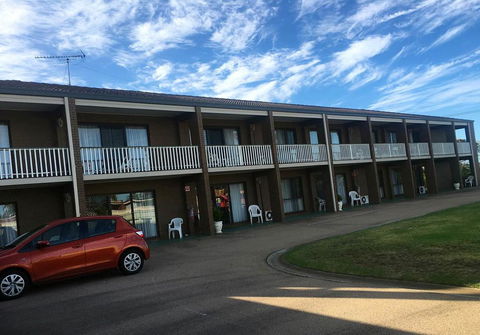 Black Swan Motor Inn - Accommodation Ballina 1