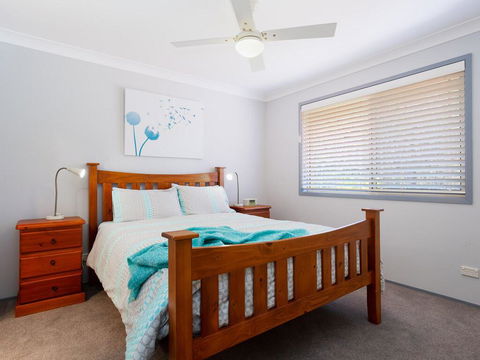 Blue Bay, 83a Rocky Point Road - Foxtel & Air Conditioning Downstairs - Accommodation Ballina 3