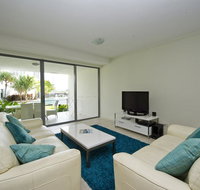 Blue on Blue Apartment 812 - Accommodation Ballina