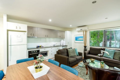 Bluewater 1 - Rainbow Shores, Amazing Location, Easy Walk To Beach, Pool, Aircon, Outdoor Spa - Accommodation Ballina 0