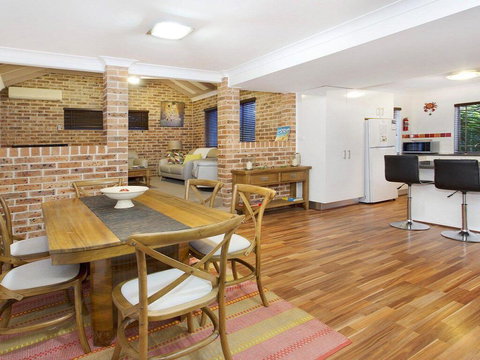 Bombo Blue - Pet Friendly Townhouse - Accommodation Ballina 1