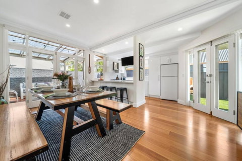 Waratah Cottage 1910 - Boutique - Accommodation Ballina 3