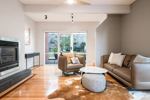 Warrain Retreat - A Spacious Beachside Lifestyle - Accommodation Ballina 0