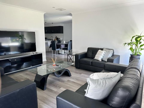 Xquisite - Accommodation Ballina 0