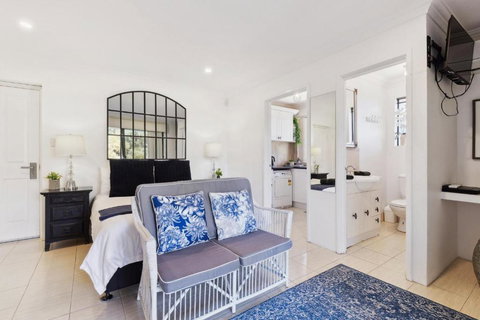 WOOD14 - River Suite - Accommodation Ballina 0