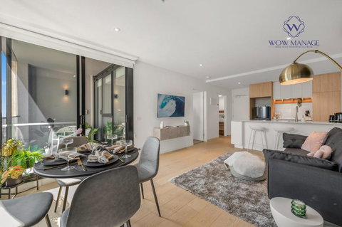 WOW Self-Contained Apartment On Hall - Accommodation Ballina 0