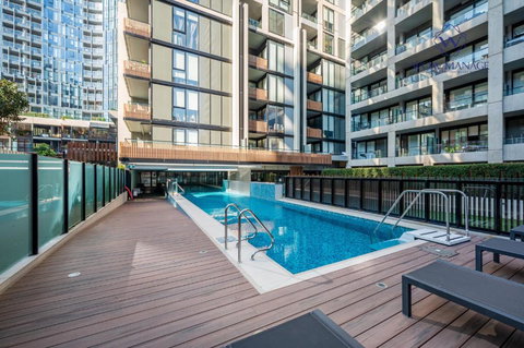 WOW Self-Contained Apartment On Hall - Accommodation Ballina 3