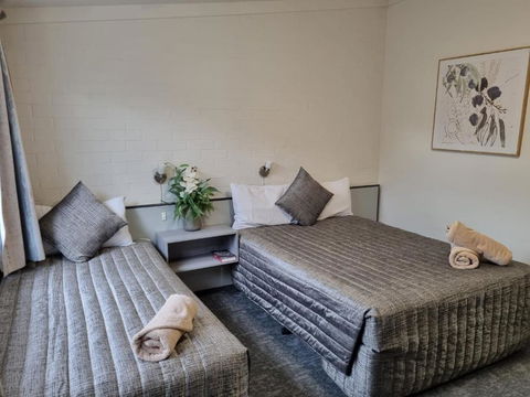 Y Motels Yarraman - Accommodation Ballina 0