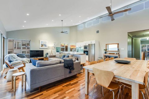 A Surfers Paradise At Chiton Rocks Pets Welcome - Accommodation Ballina 3