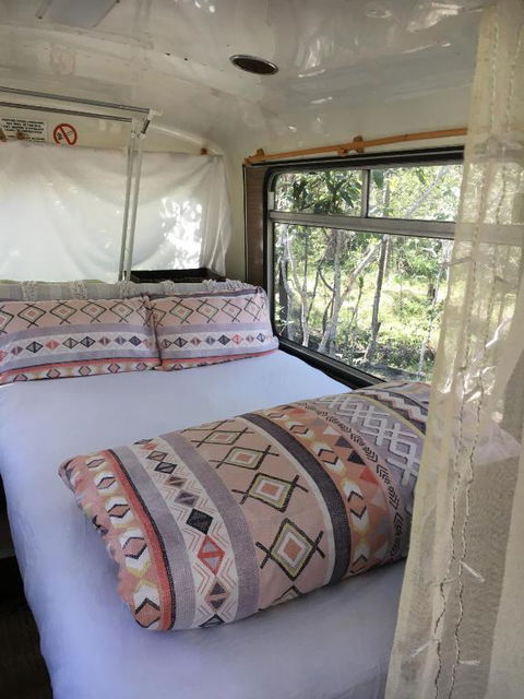 Yamba Hinterland Bush Retreat - Vintage Bus Stay - Accommodation Ballina 2