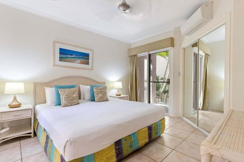 Yasmin At Coral Horizons: Retro Vibes On The Beach - Accommodation Ballina 2