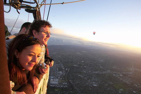 Melbourne Balloon Flights, The Peaceful Adventure - Accommodation Ballina 1