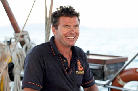 Whitehaven Beach Sailing And Snorkeling Cruise - Accommodation Ballina 2