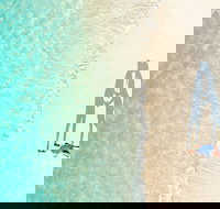 Private Coral Cay Bubbles Tour - Accommodation Ballina