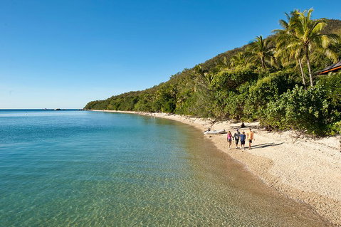 Fitzroy Island Catamaran Transfers From Cairns - Accommodation Ballina 2