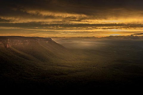 Blue Mountains Small Group Tour Enjoy A Sleep In, Waterfalls, Sunset & Dinner - Accommodation Ballina 3