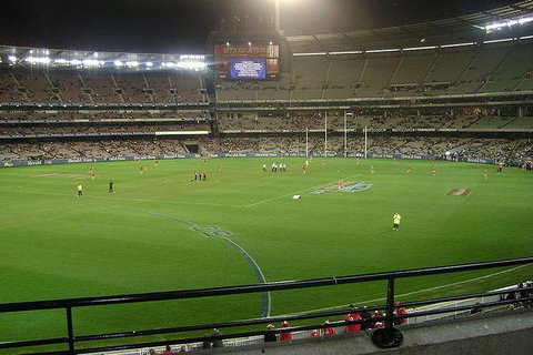 Half-Day Sports Lovers Bus Tour Of Melbourne With Tour Options - Accommodation Ballina 1