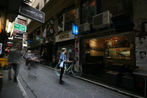Central Melbourne Walking Tour - Accommodation Ballina 0