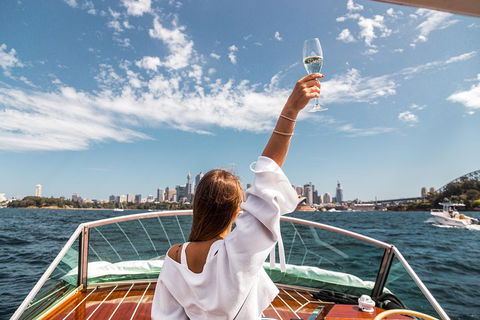 Private Icons And Highlights Cruise Of Sydney Harbour - Accommodation Ballina 2