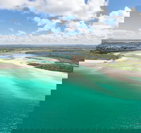 Deluxe Seaplane Tour Noosa to Glasshouse Adventure for 2 with Photobook - Accommodation Ballina