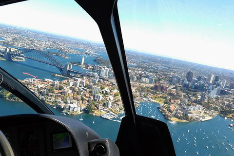 Sydney & Bondi Beach Plus Local Secrets With 'Personalised Sydney Tours' - Accommodation Ballina 0