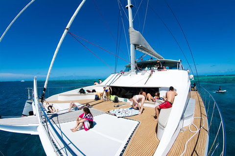 Passions Of Paradise Great Barrier Reef Snorkel And Dive Cruise From Cairns By Luxury Catamaran - Accommodation Ballina 3