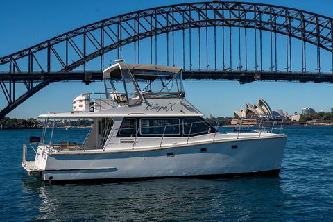 Private Vivid Sydney Harbour Cruise For Up To 20 Guests - Accommodation Ballina 2